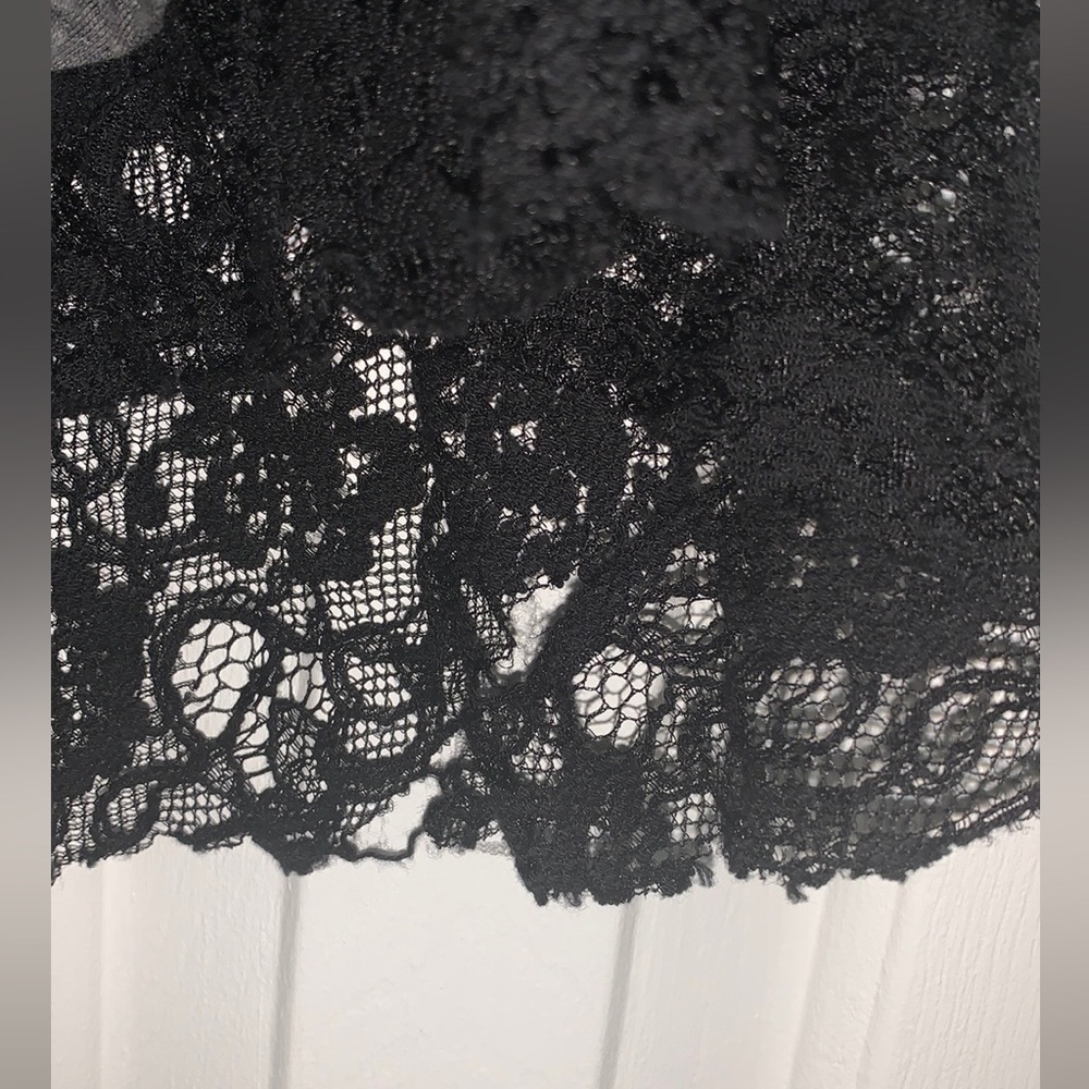 Free People gray and black lace shirt sz Small - Picture 6 of 9